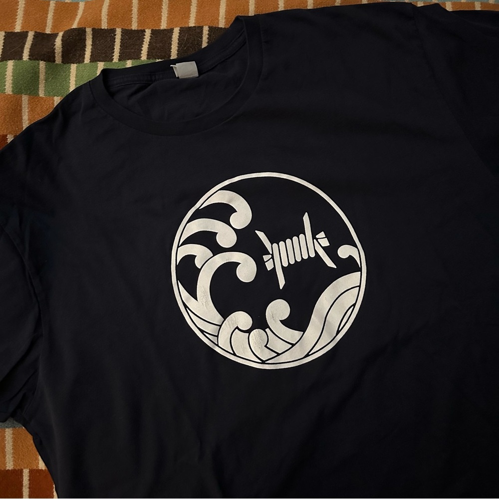 *B2G1F* Tsuru for Solidarity Protest Tee